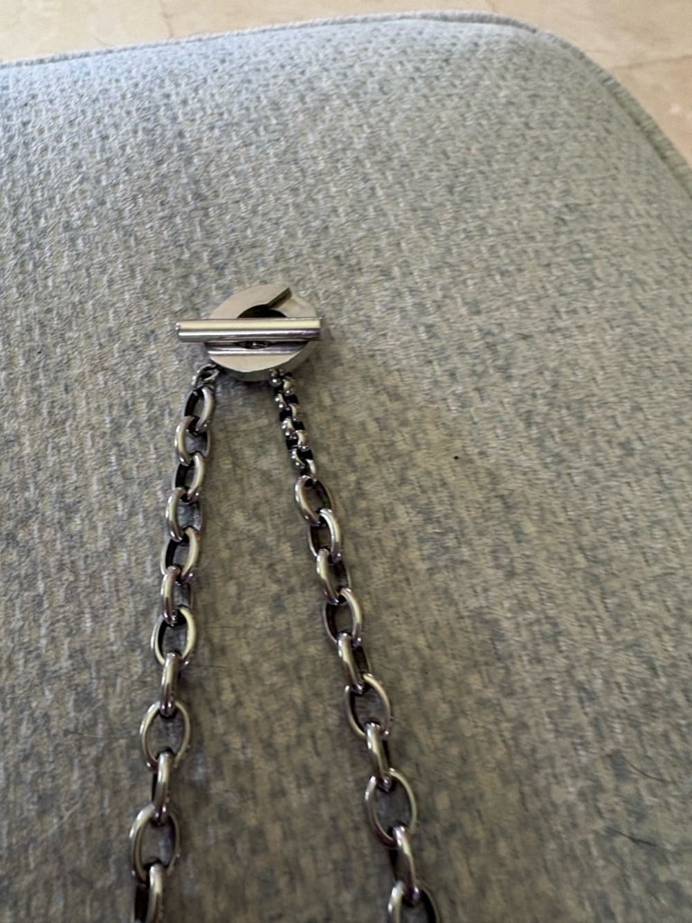 Dolce & Gabbana Silver-Tone D&G Toggle Chain Necklace - Picture 5 of 6